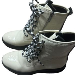 Brand New Franco Sarto Cream patent leather bootie